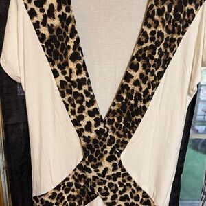 Leopard Print V-Neck Top